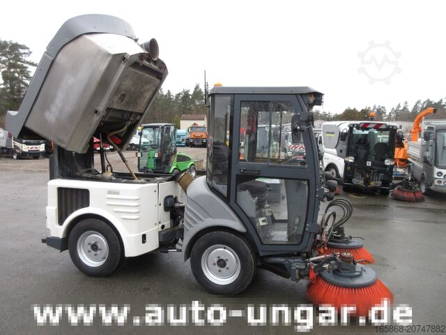 Kehrmaschine Hako Citymaster 4x4 CM1250 Knicklenkung Kehrm