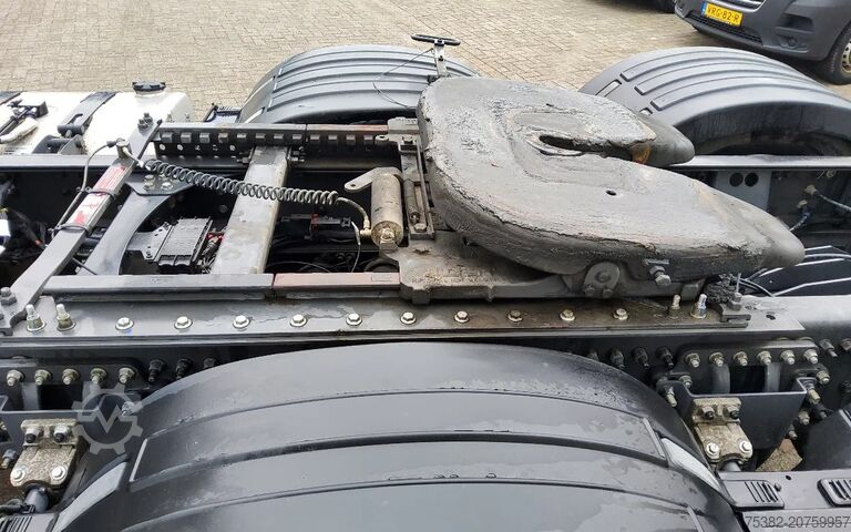 Standard-SZM Renault T HIGH 6x2  "SLEEPER"  - MAX 70 TON  -  VF610D3...