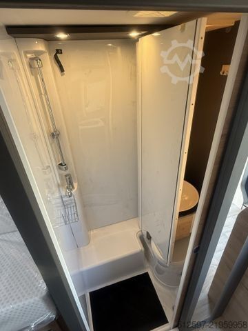 Semi-integrated camper DETHLEFFS Globebus Go Active T 45