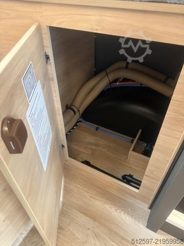 Semi-integrated camper DETHLEFFS Globebus Go Active T 45