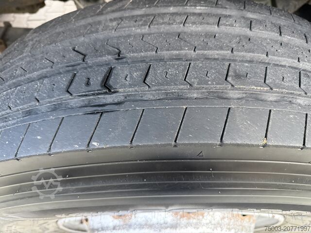 LKW mit Pritsche (offen) Volvo FM12 420 8X2 Kran PM 65026 bis 29 Meter