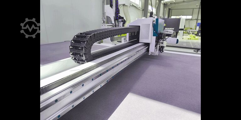 Fabric cutting machine Vietto VT 2030S