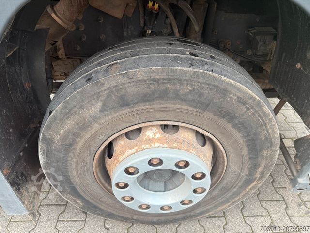 Autokran VOLVO FMX 500 6x4 Kipper mit Kran Atlas 172.3E - A4