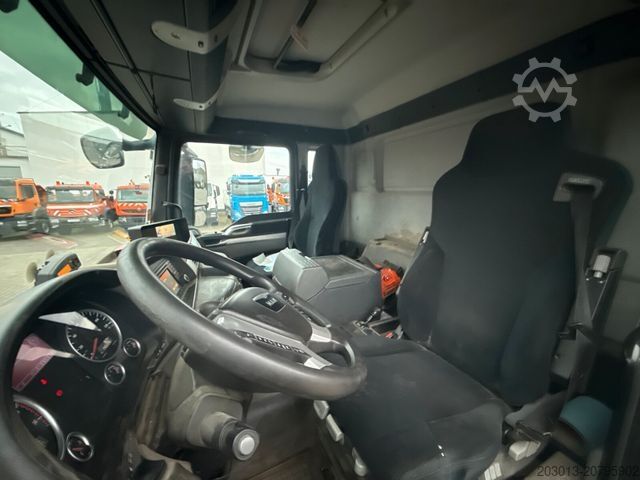 Standard SZM MAN TGS 26.440 Zugmaschine + Atlas Kran 5 Ausschube