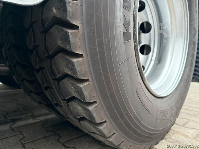 Standard SZM MAN TGS 26.440 Zugmaschine + Atlas Kran 5 Ausschube