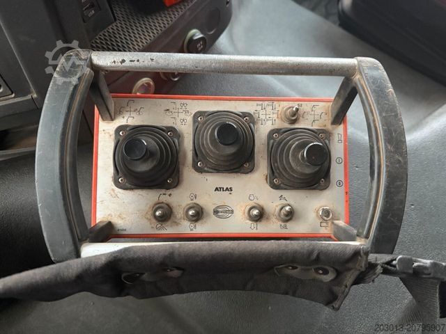 Kipper LKW VOLVO FMX 500 6x4 Kipper mit Kran Atlas 172.3E - A4