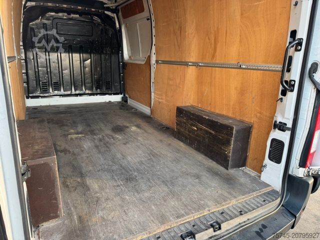 Kastenwagen hoch RENAULT MASTER 2,3 * AUTOMATIK * 180 PS * RED EDITION *