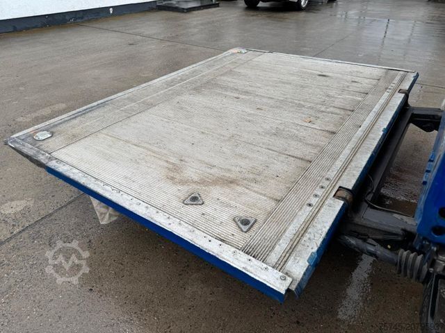 LKW mit Pritsche & Plane MERCEDES-BENZ ATEGO 1623 * ACC * 2T LBW * KLIMA * WENIG KM *