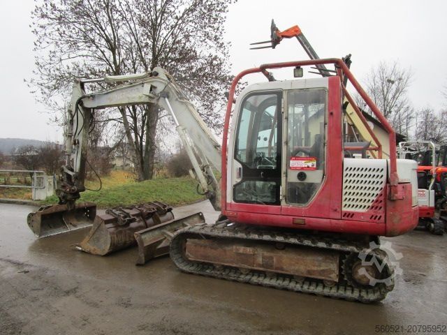 Minibagger Takeuchi TB 070 mit Schnellwechler + 4 Löffel