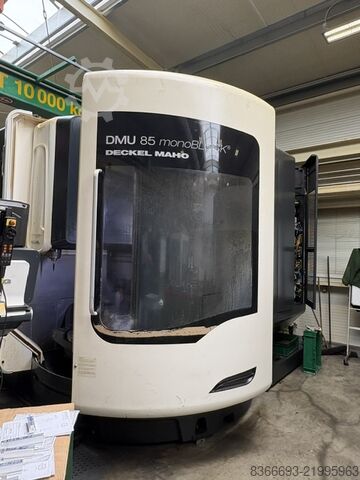 Universal-Bearbeitungszentrum DMG DMU 85