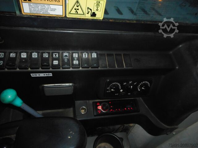 Minibagger Takeuchi TB 290 mit POWERTILT