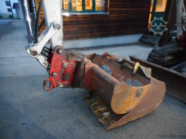 Minibagger Takeuchi TB 290 mit POWERTILT