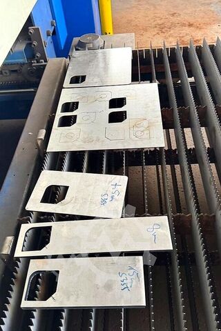 Laser cutting machine TRUMPF TruLaser 5030 Classic