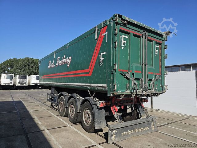 Tipper SCHMITZ SKI 24 SL 9.6 50M3 DOORS