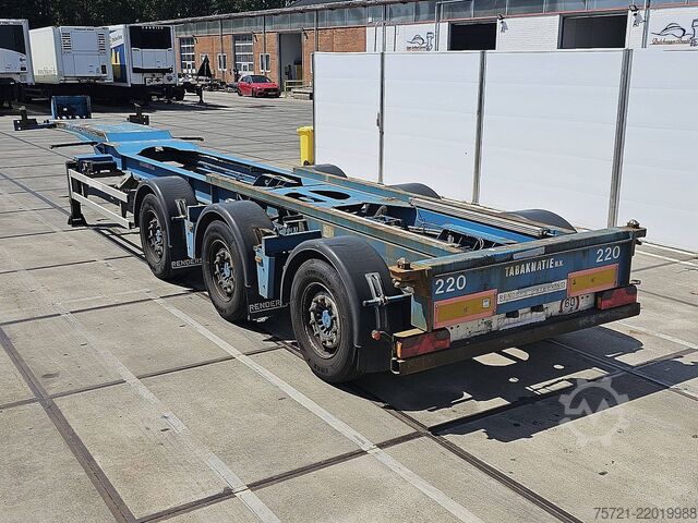 Container transportation RENDERS CHASSIS PORTMASTER