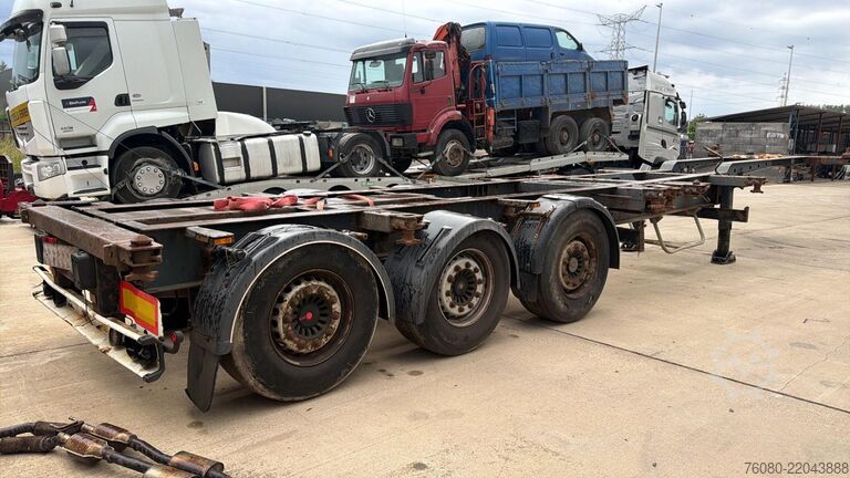 Container transport Krone SD27 (BE TRAILER / SAF AXLES / 40 PIEDS)