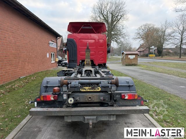 Abrollkipper VOLVO FL 250 Palfinger T10Duo City + StandardContainer