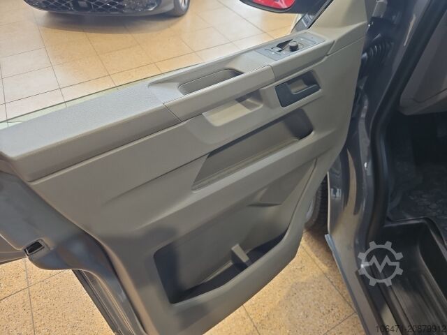 Panel van VW Transporter Kasten 2,0l TDI 5-Gang AHK Navi LED ACC Apple CarPlay Android Auto