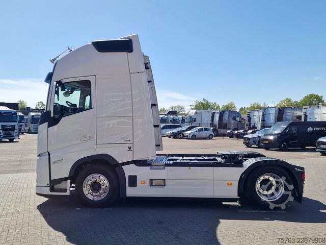 Standard-SZM Volvo FH 500 XL Aero 4x2 - Full Air - Retarder - I pa...