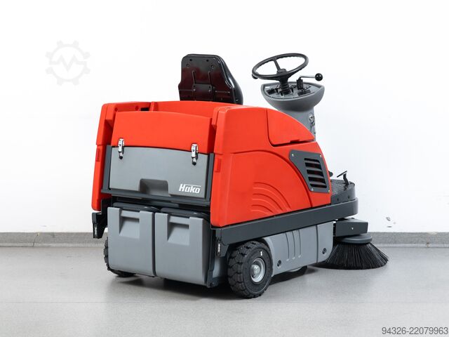 Hako Jonas 980 V Sweeper Benzin Hako Jonas 900 V - 2010Bj - 892h - 5700m²/h