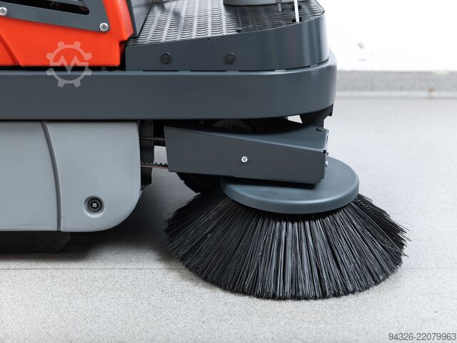 Hako Jonas 980 V Sweeper Benzin Hako Jonas 900 V - 2010Bj - 892h - 5700m²/h