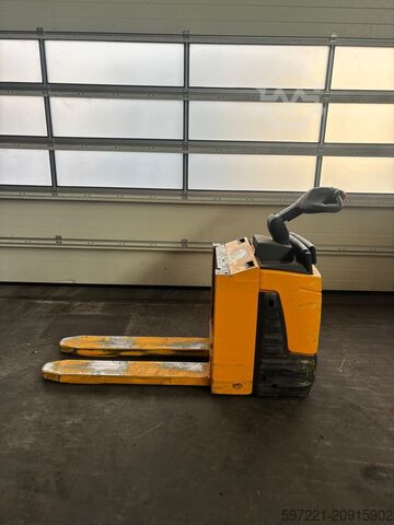 Container Handlers Jungheinrich ERE 120/C20