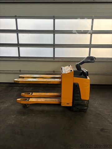 Container Handlers Jungheinrich ERE 120/C20