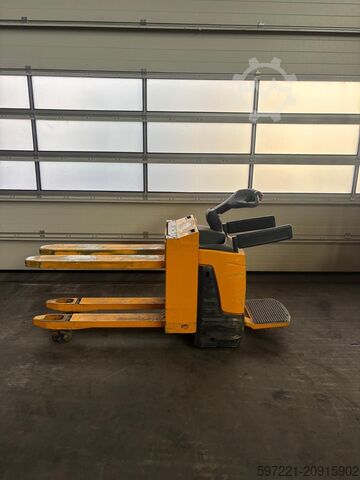 Container Handlers Jungheinrich ERE 120/C20