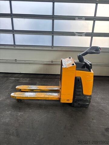 Container Handlers Jungheinrich ERE 120/C20