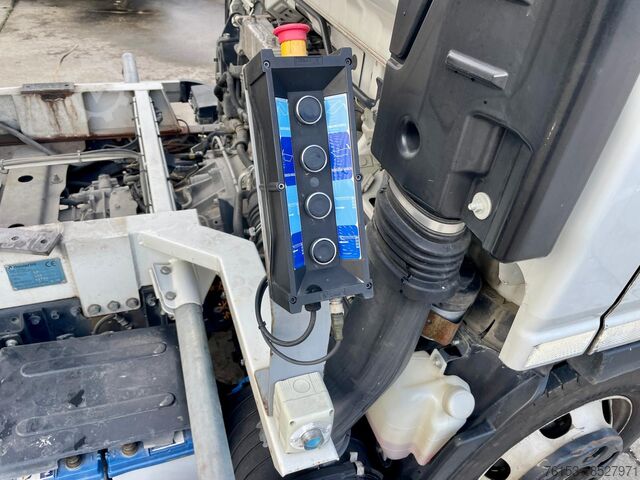 ABFALLTRANSPORT Isuzu NPR 75