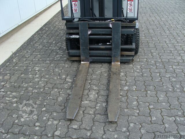 Gabelstapler STILL RX 20 - 20 P ZINKENVERSTELLGERĂT