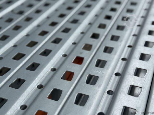 6,000 x 1,100 mm / 3 levels / 18.72 linear meters. META Thyssen (Multipal S) Palettenregalanlage Palettenregal Regal