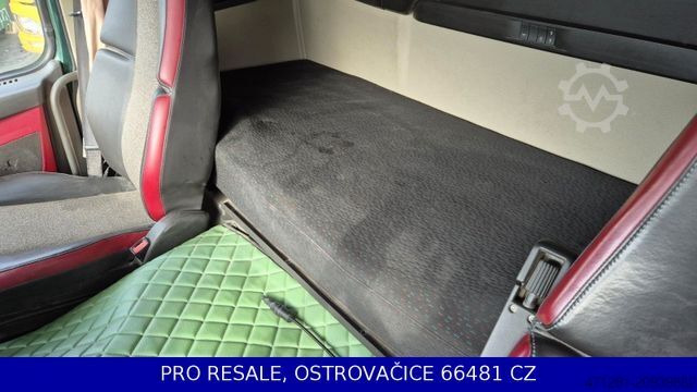 Three-sided tipper truck VOLVO FMX 540 8x4 EURO 6 KIPPER 18 m3 - ALU