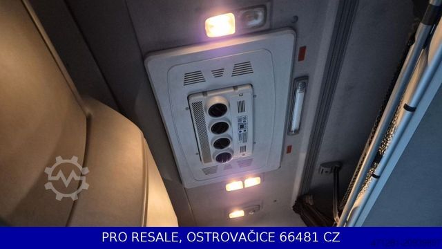 Volume tractor unit DAF XF 480 FT MEGA SSC EURO 6 + PARKCLIMA