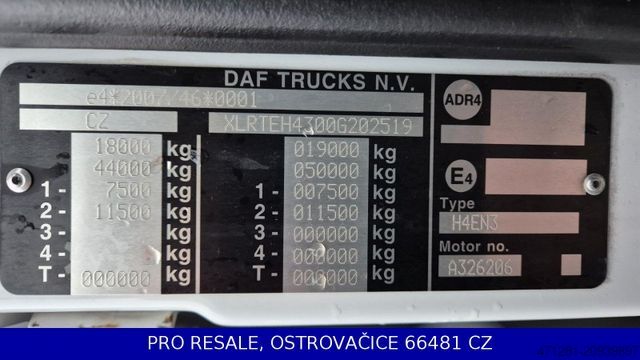 Volume tractor unit DAF XF 480 FT MEGA SSC EURO 6 + PARKCLIMA
