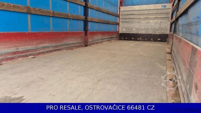 Flatbed truck with tarp IVECO EUROCARGO ML 140E28 EURO 5 + PRITSCHE 7,29 + LBW