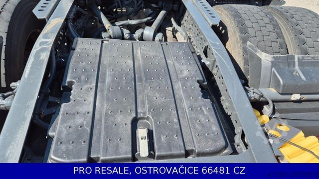 Standard tractor unit MERCEDES-BENZ ACTROS 1845 BIGSPACE EURO 6 + INTARDER + NAVI