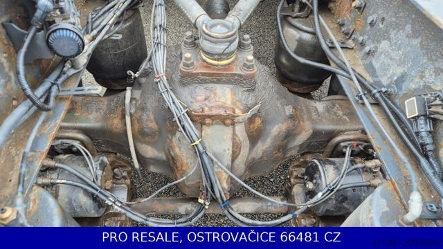 Standard tractor unit VOLVO FH 13.440 42T EURO 5 + IPARKCOOL + KYPHYDR