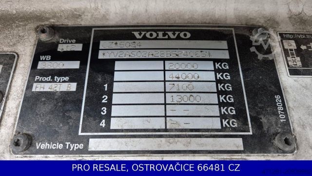 Standard tractor unit VOLVO FH 13.440 42T EURO 5 + IPARKCOOL + KYPHYDR