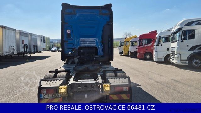 Volume tractor unit FORD F - MAX 1850 MEGA EURO6 + NAVI