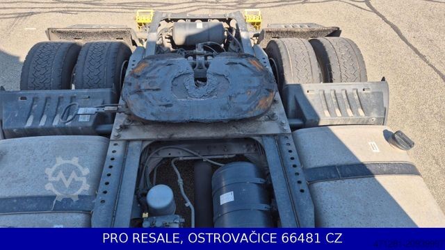 Volume tractor unit FORD F - MAX 1850 MEGA EURO6 + NAVI