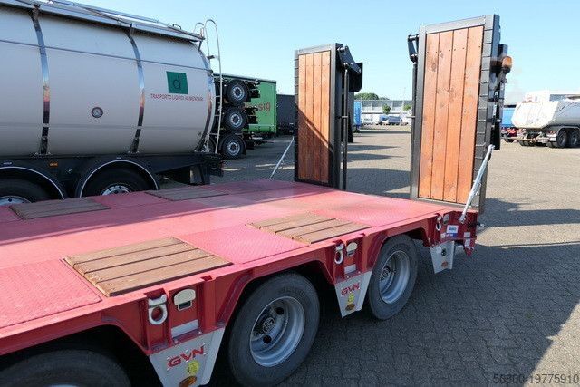 Low loader semitrailer  GVN 4, Radmulden, Ausziehbar, Hydr. Rampen