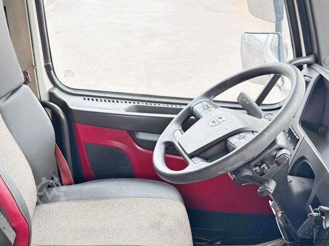 Tipper truck VOLVO FMX 460 Kipper * TOPZUSTAND / 8x4 !