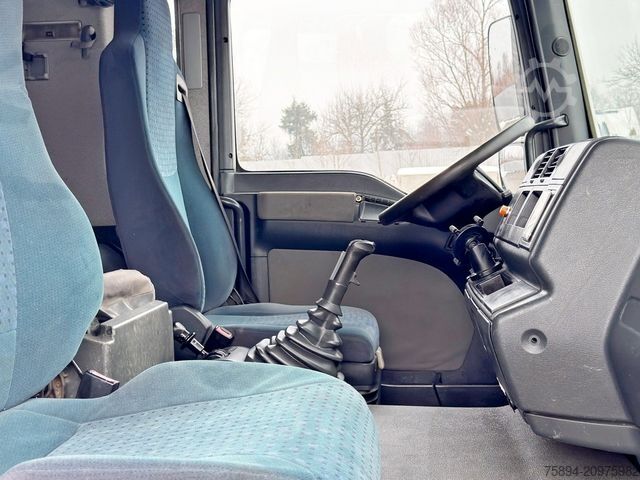 Truck mounted crane MAN TGA 18.360* Sattelzugmaschine * TEREX 165.2E