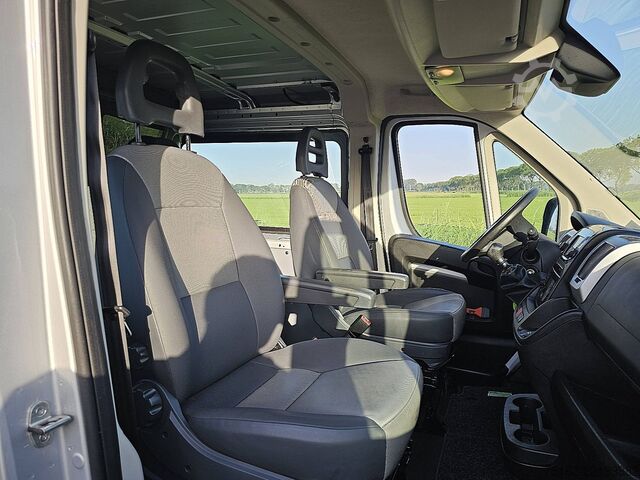 High-roof van FIAT DUCATO 35 2.3 DC clima EURO6