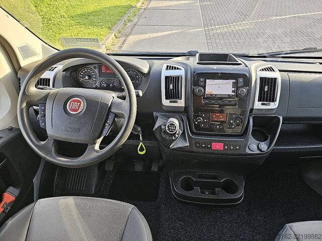 High-roof van FIAT DUCATO 35 2.3 DC clima EURO6