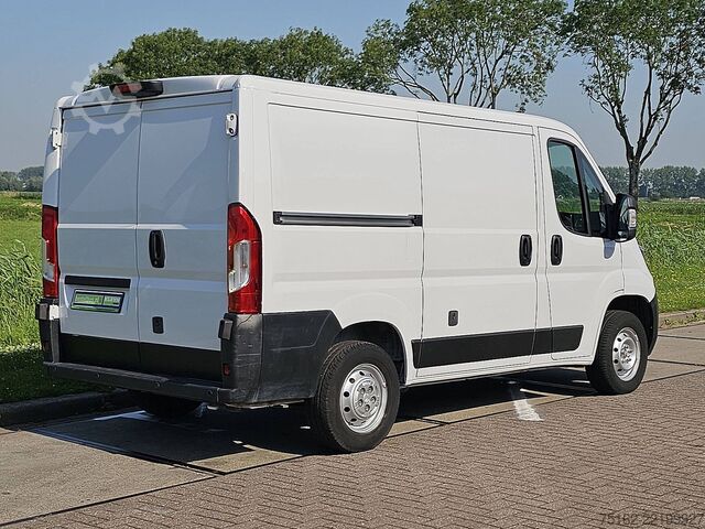 High-roof van CITROEN JUMPER 2.2 L1H1 Navi Euro6 AC!