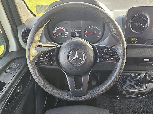 High-roof van MERCEDES-BENZ SPRINTER 316 L2H2 3.5T-AHG RWD!