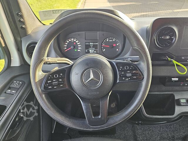 High-roof van MERCEDES-BENZ SPRINTER 317 ac automaat EURO6