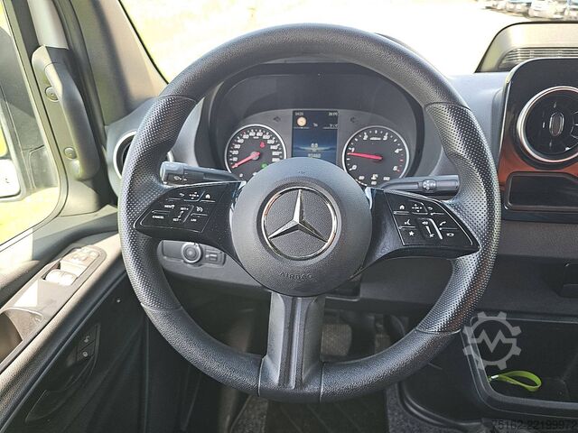 Hochdachkombi MERCEDES-BENZ SPRINTER 317 L2H2 LED Mbux10 AC!